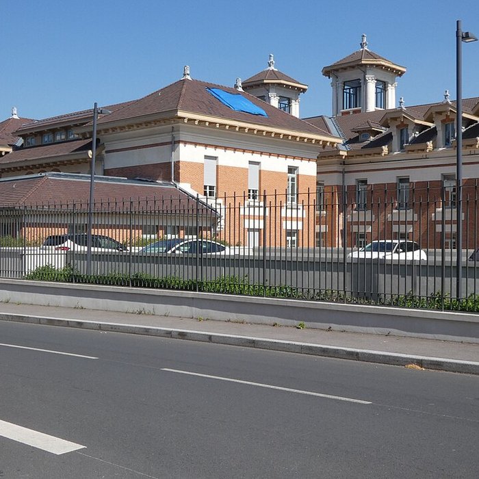 Photo de Ancien hôpital Debrousse