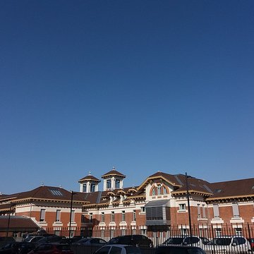 Ancien hôpital Debrousse