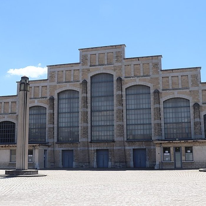Photo de Ancien marché aux bestiaux des abattoirs de la Mouche, actuellement salle des fêtes et salle de concert dite halle Tony Garnier