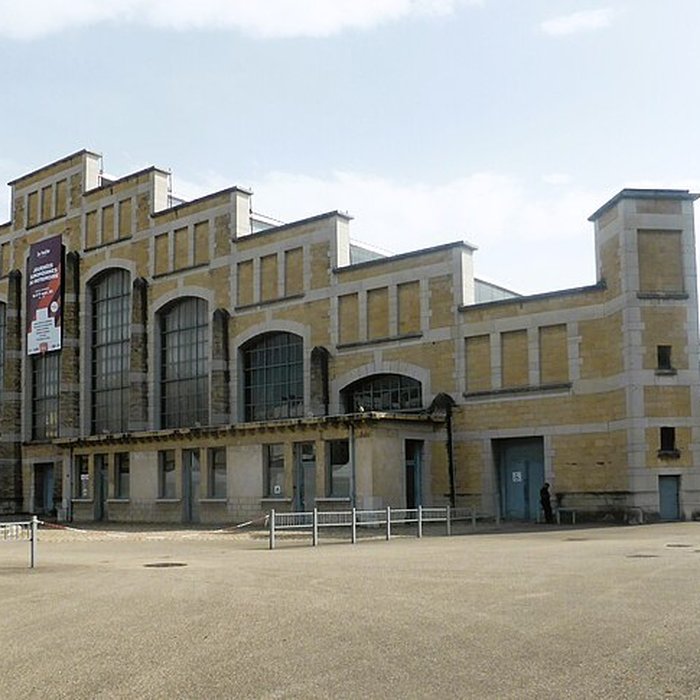 Photo de Ancien marché aux bestiaux des abattoirs de la Mouche, actuellement salle des fêtes et salle de concert dite halle Tony Garnier