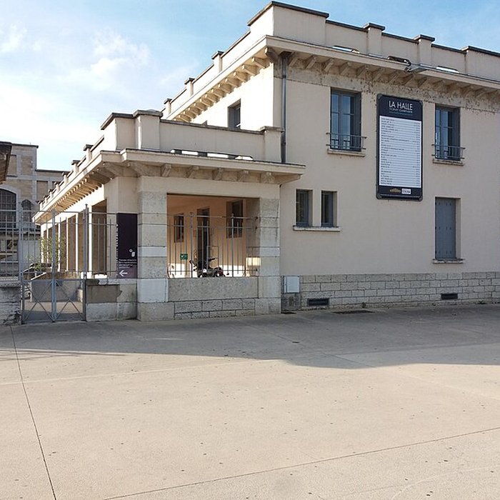 Photo de Ancien marché aux bestiaux des abattoirs de la Mouche, actuellement salle des fêtes et salle de concert dite halle Tony Garnier