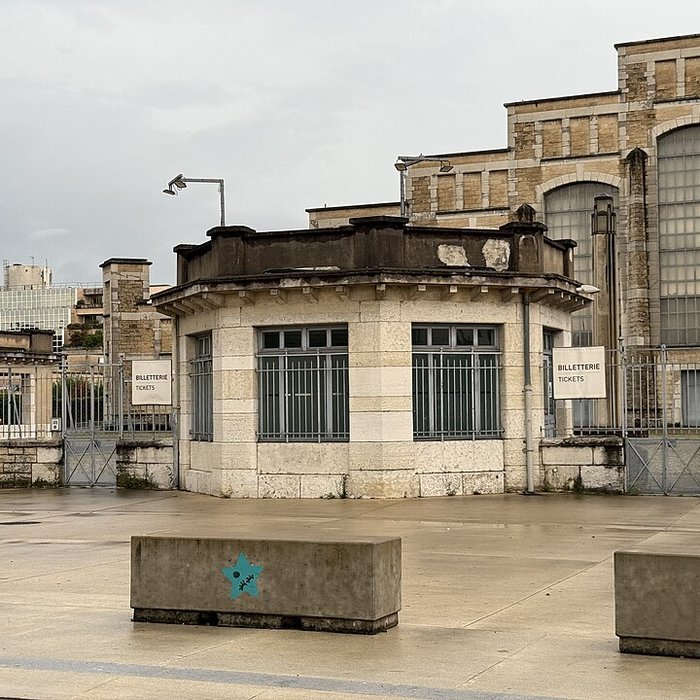 Photo de Ancien marché aux bestiaux des abattoirs de la Mouche, actuellement salle des fêtes et salle de concert dite halle Tony Garnier