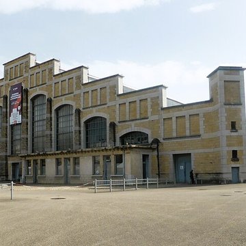 Ancien marché aux bestiaux des abattoirs de la Mouche, actuellement salle des fêtes et salle de concert dite halle Tony Garnier