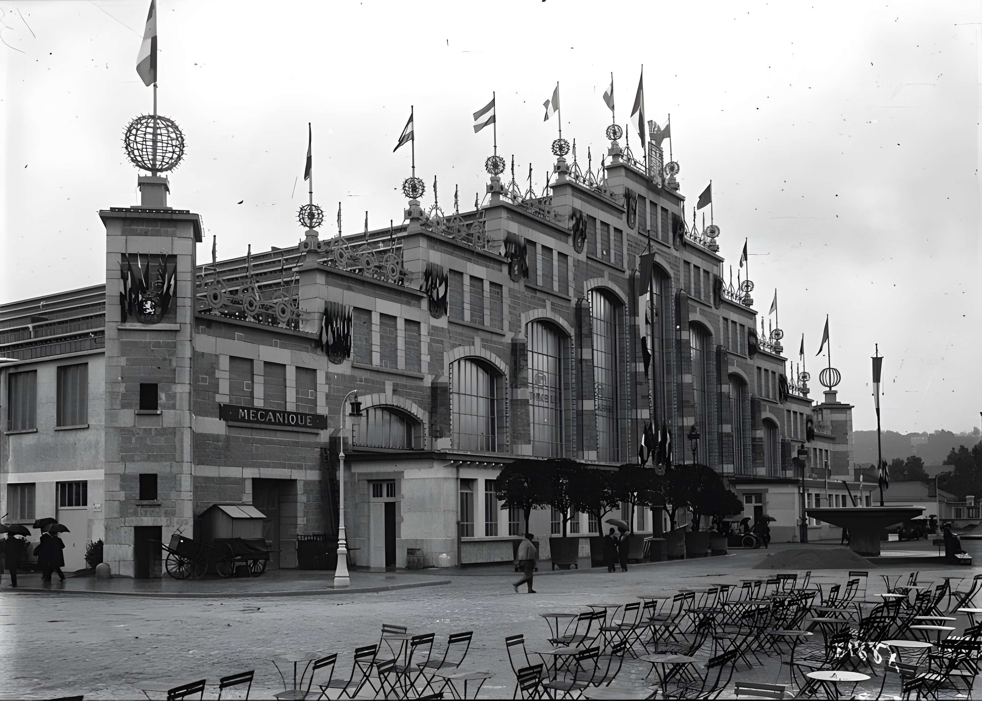 Ancien marché aux bestiaux des abattoirs de la Mouche, actuellement salle des fêtes et salle de concert dite halle Tony Garnier