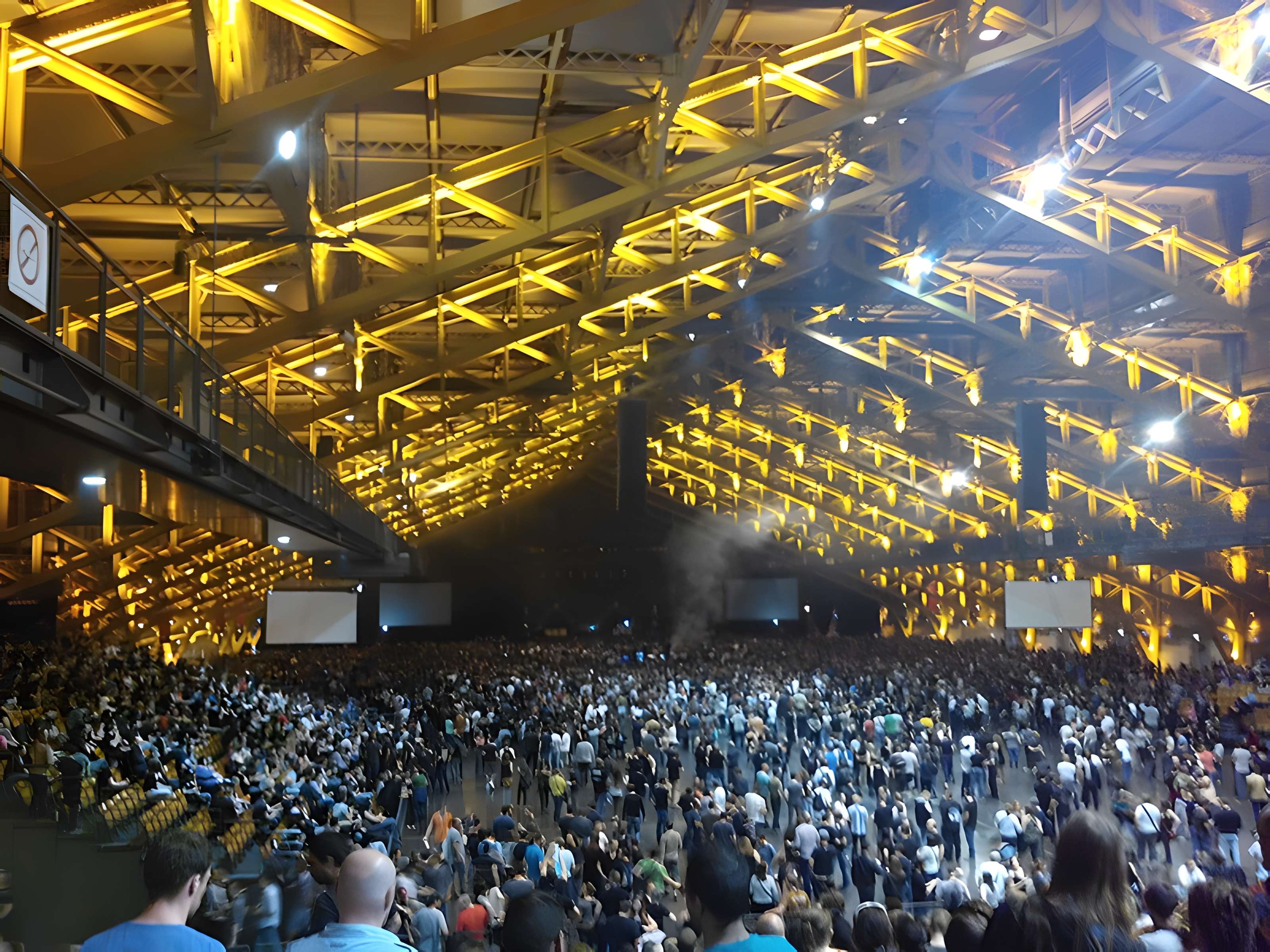 Ancien marché aux bestiaux des abattoirs de la Mouche, actuellement salle des fêtes et salle de concert dite halle Tony Garnier