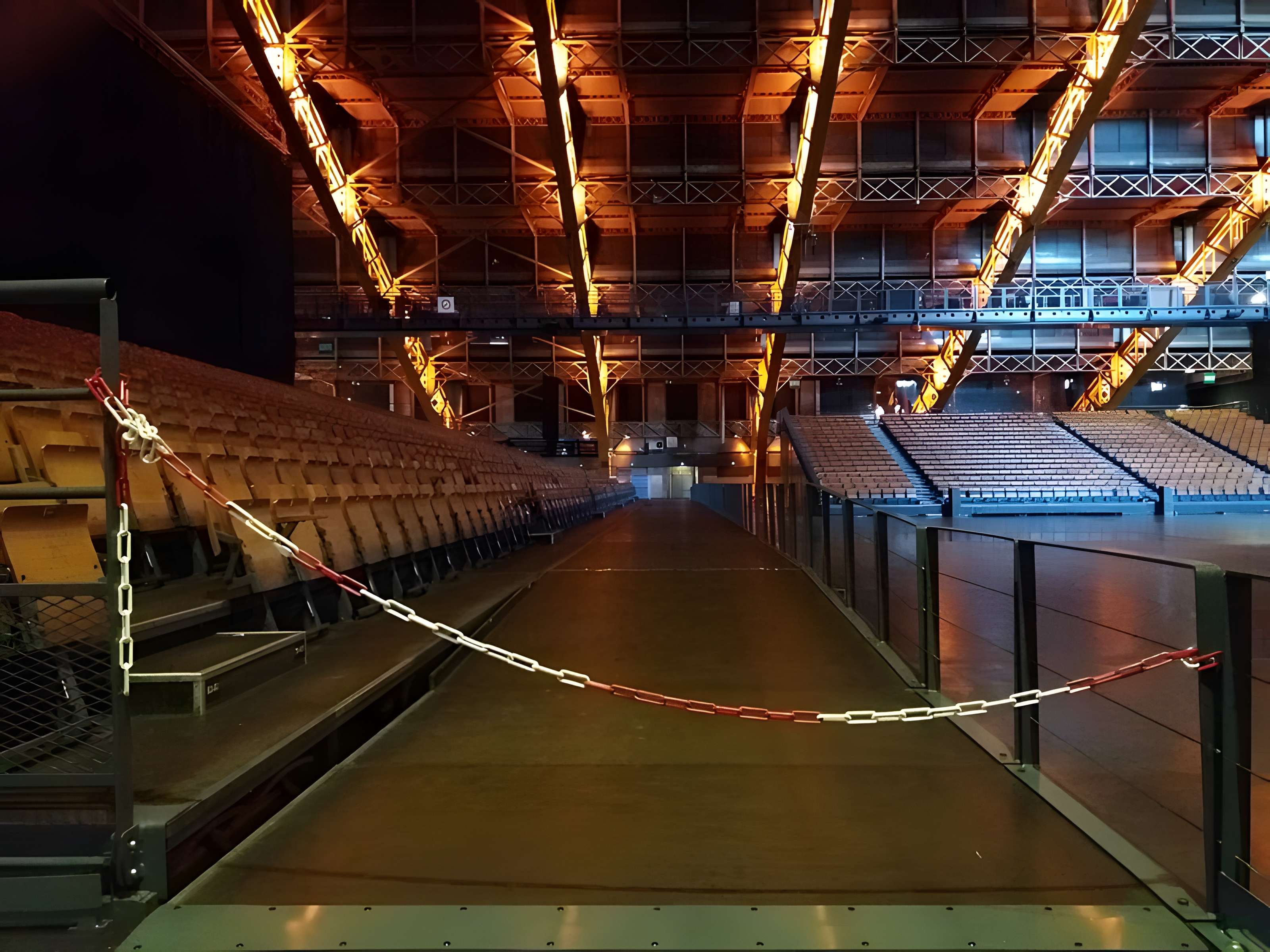 Ancien marché aux bestiaux des abattoirs de la Mouche, actuellement salle des fêtes et salle de concert dite halle Tony Garnier