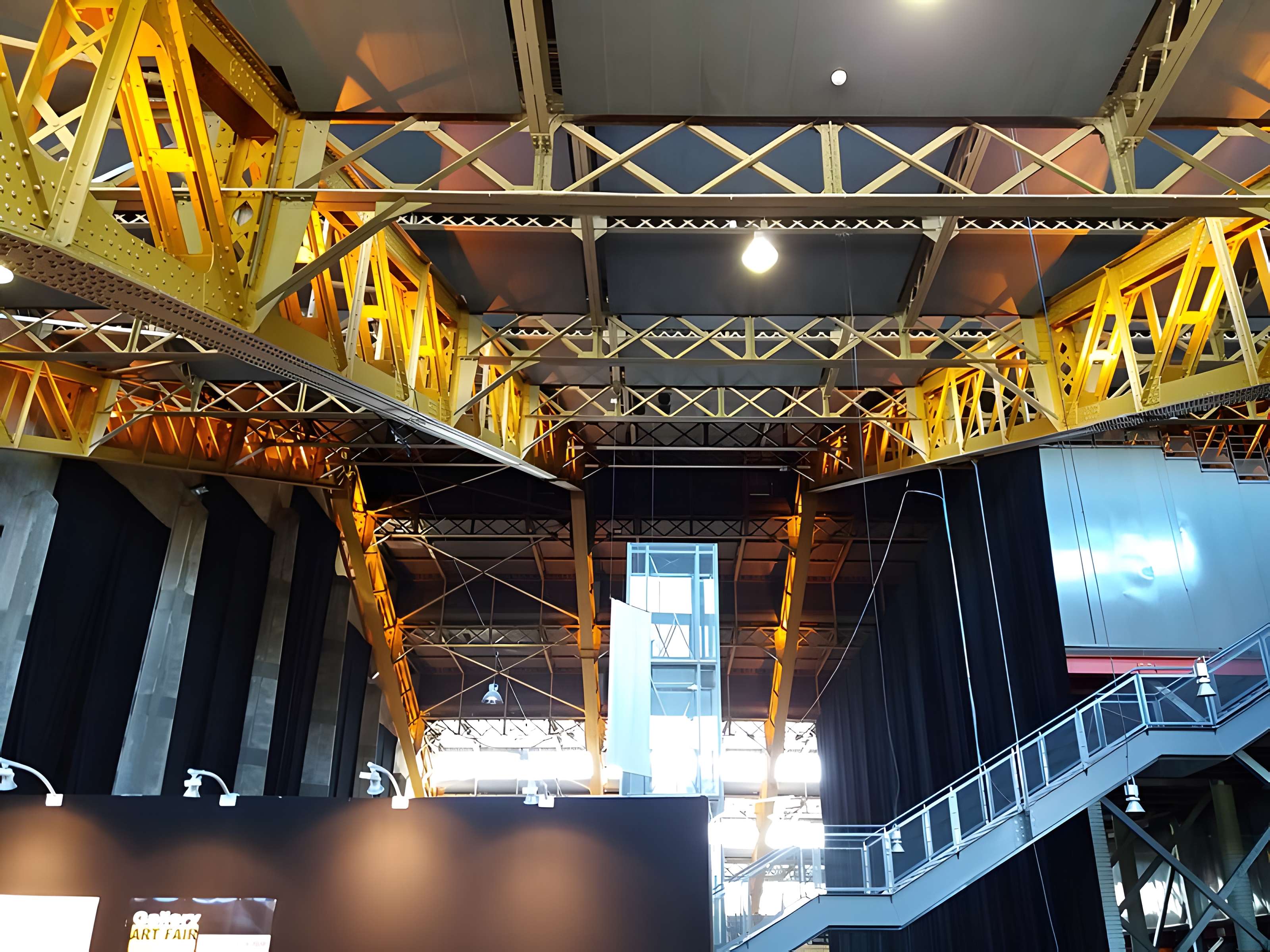 Ancien marché aux bestiaux des abattoirs de la Mouche, actuellement salle des fêtes et salle de concert dite halle Tony Garnier