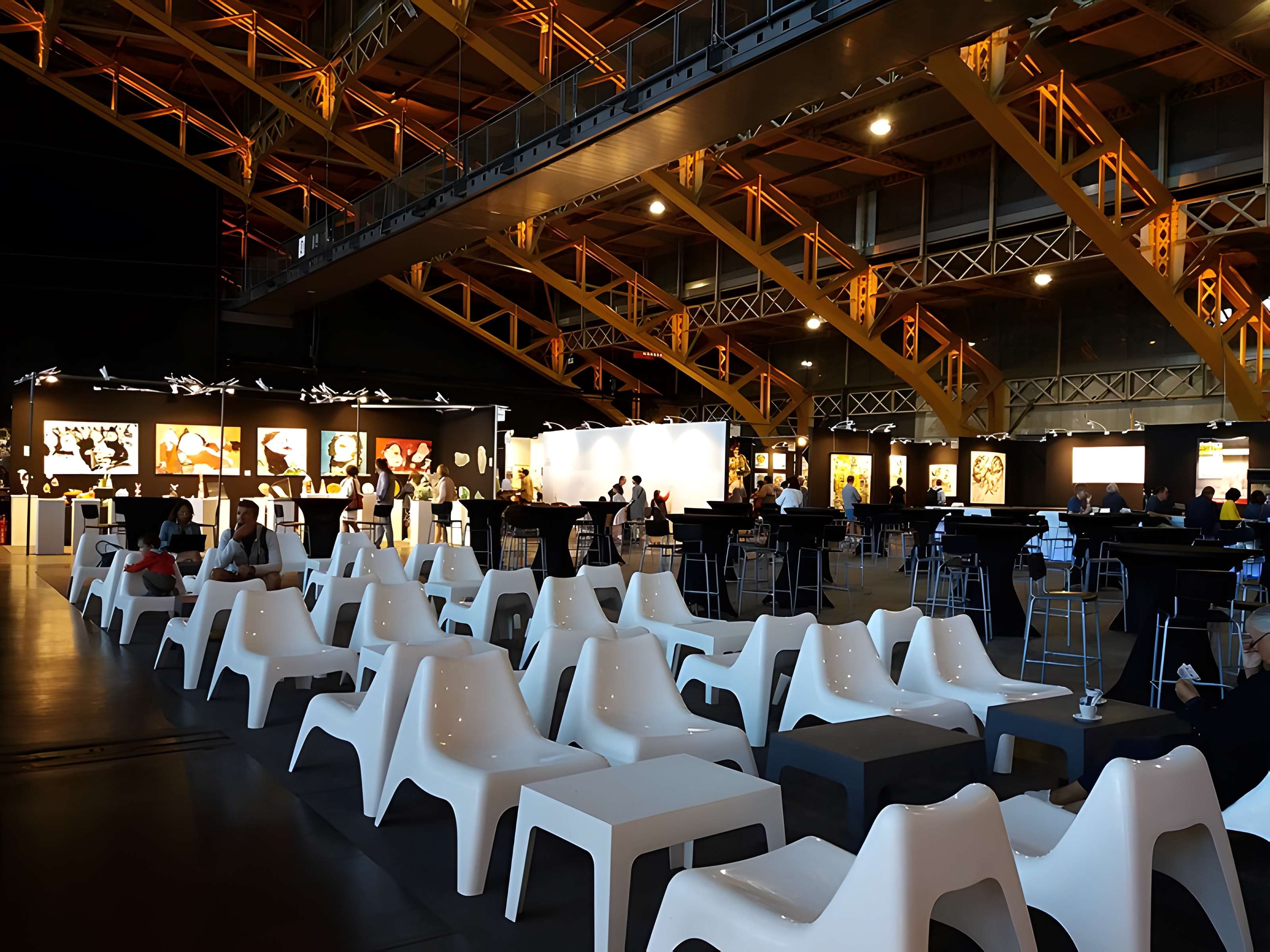 Ancien marché aux bestiaux des abattoirs de la Mouche, actuellement salle des fêtes et salle de concert dite halle Tony Garnier