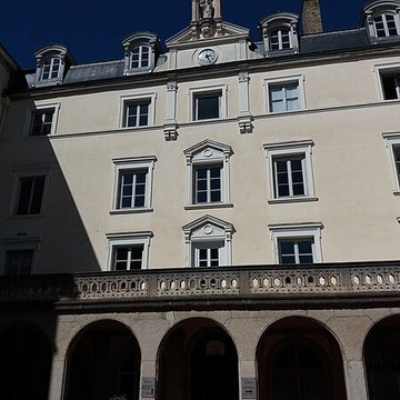Ancienne chartreuse ou Maison et Institution des Chartreux