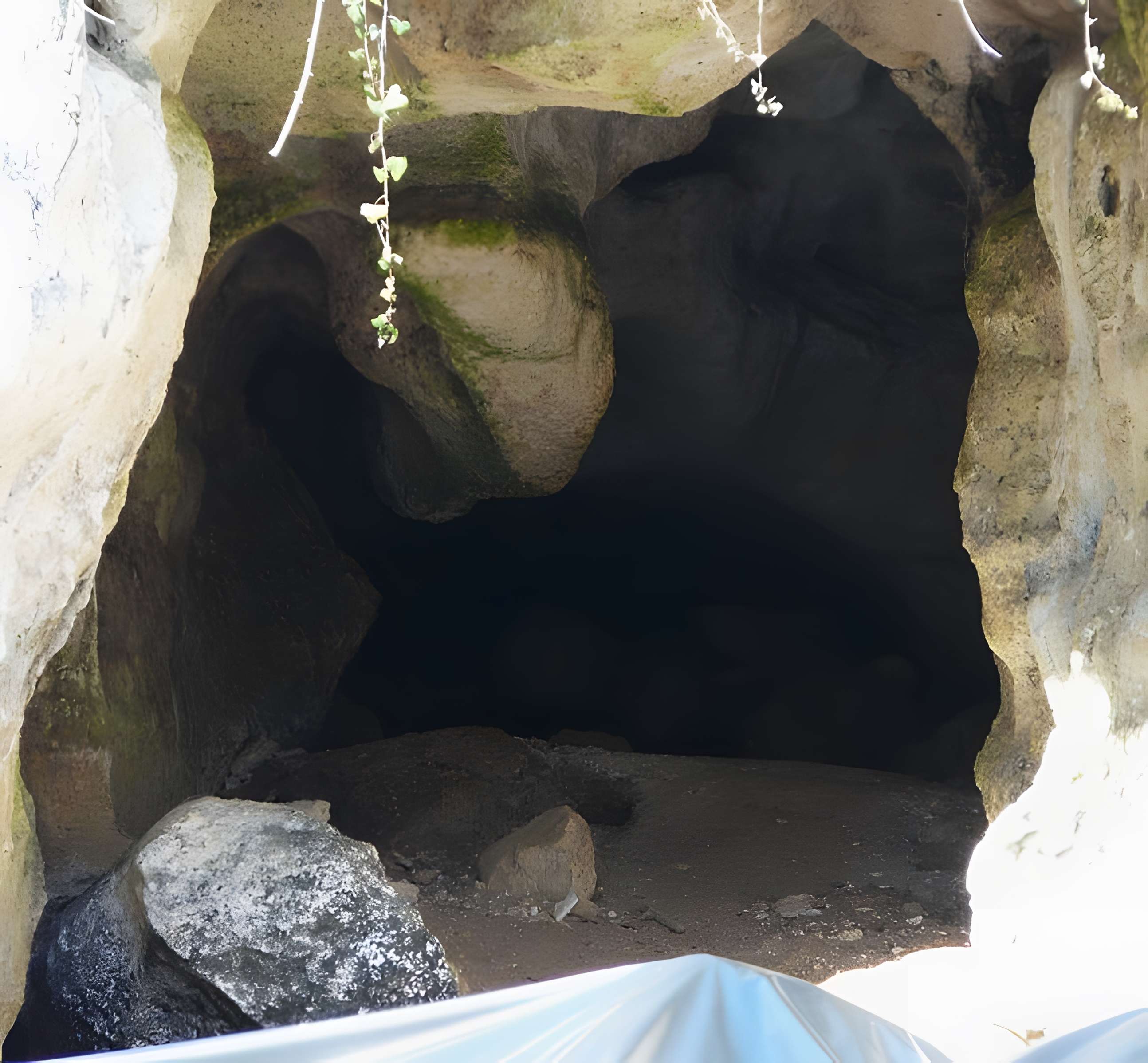 Grotte ornée de Jovelle à La Tour-Blanche