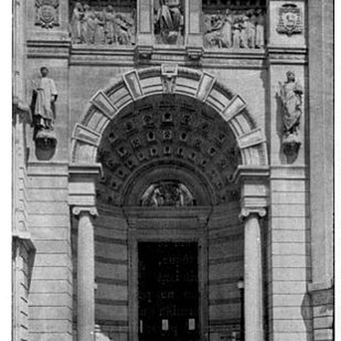 Photo de Eglise Saint-Bruno-les-Chartreux