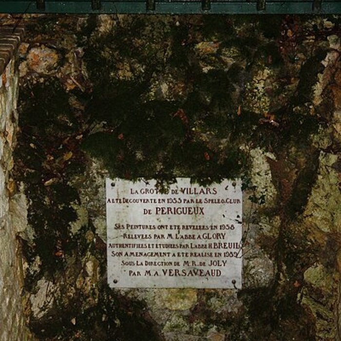 Photo de Grotte préhistorique du Cluzeau à Villars