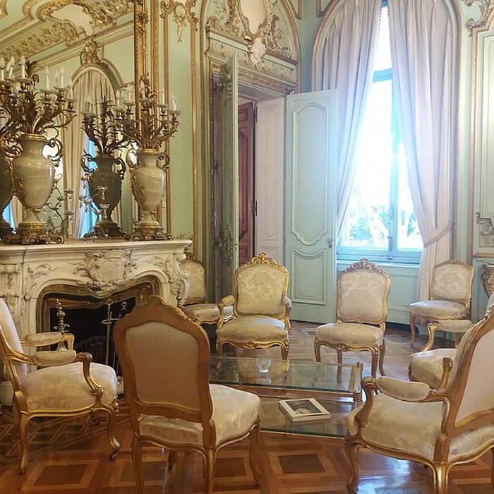 Photo de Hôtel dit du Gouverneur Militaire de Lyon, ancien hôtel particulier des barons Vitta