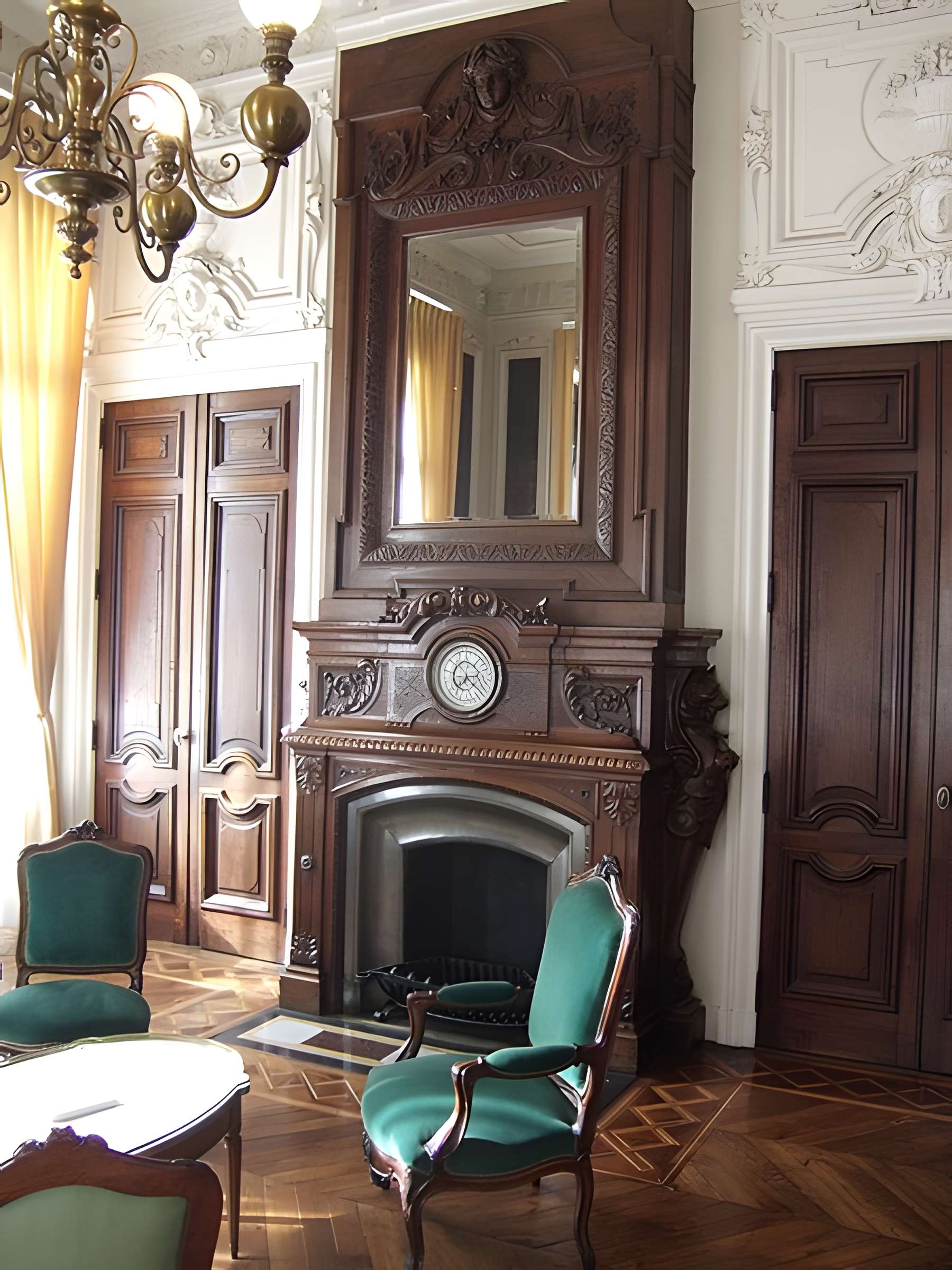 Hôtel dit du Gouverneur Militaire de Lyon, ancien hôtel particulier des barons Vitta