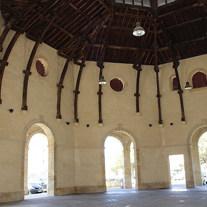 Photo de Halle aux grains dAire-sur-lAdour