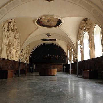 Palais Saint-Pierre ou ancienne abbaye des Dames de Saint-Pierre