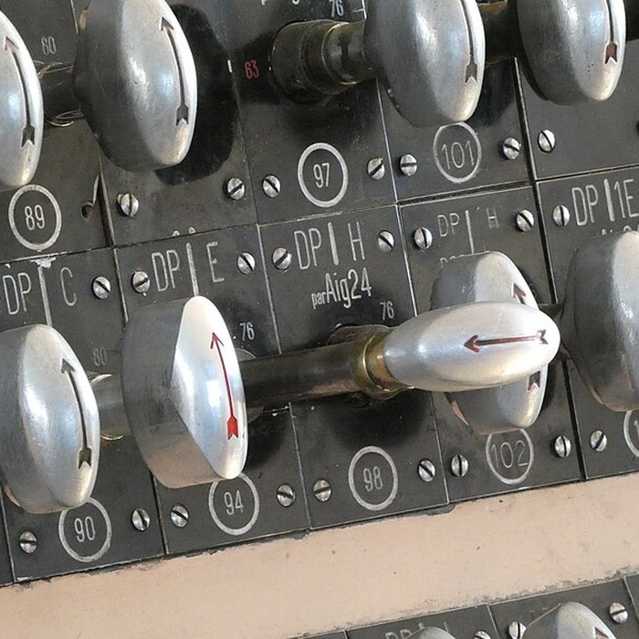Photo de Poste d’aiguillage n 1 de la gare de Lyon-Perrache