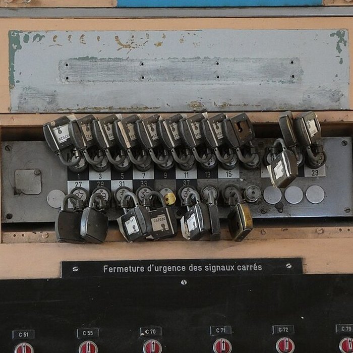 Photo de Poste d’aiguillage n 1 de la gare de Lyon-Perrache