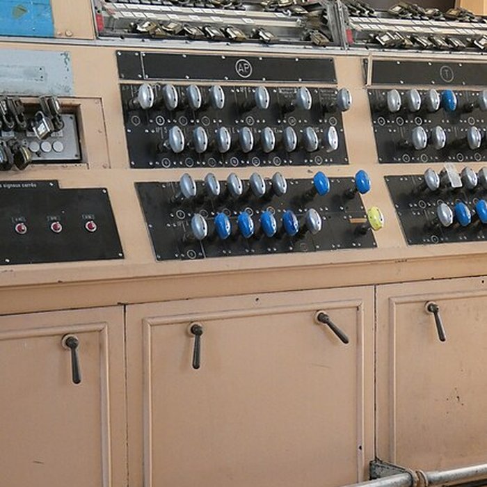 Photo de Poste d’aiguillage n 1 de la gare de Lyon-Perrache