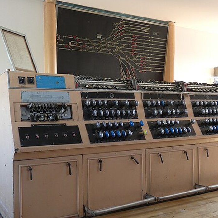 Photo de Poste d’aiguillage n 1 de la gare de Lyon-Perrache