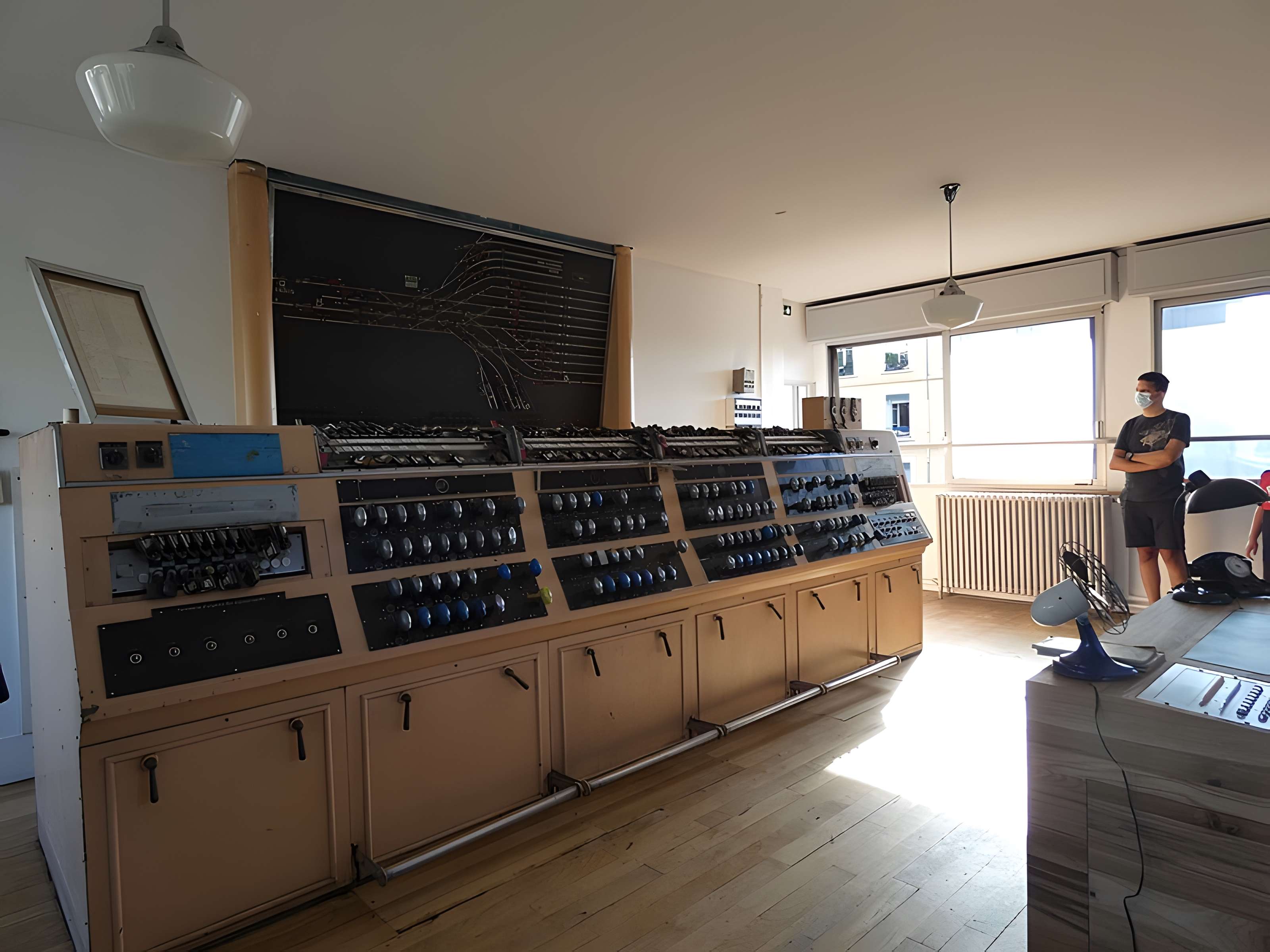 Poste d’aiguillage n° 1 de la gare de Lyon-Perrache