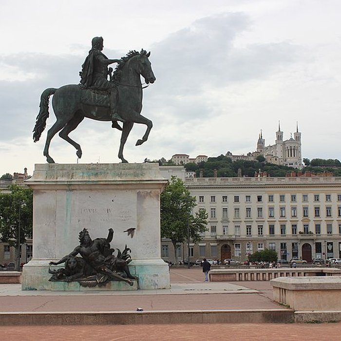 Photo de Statue de Louis XIV