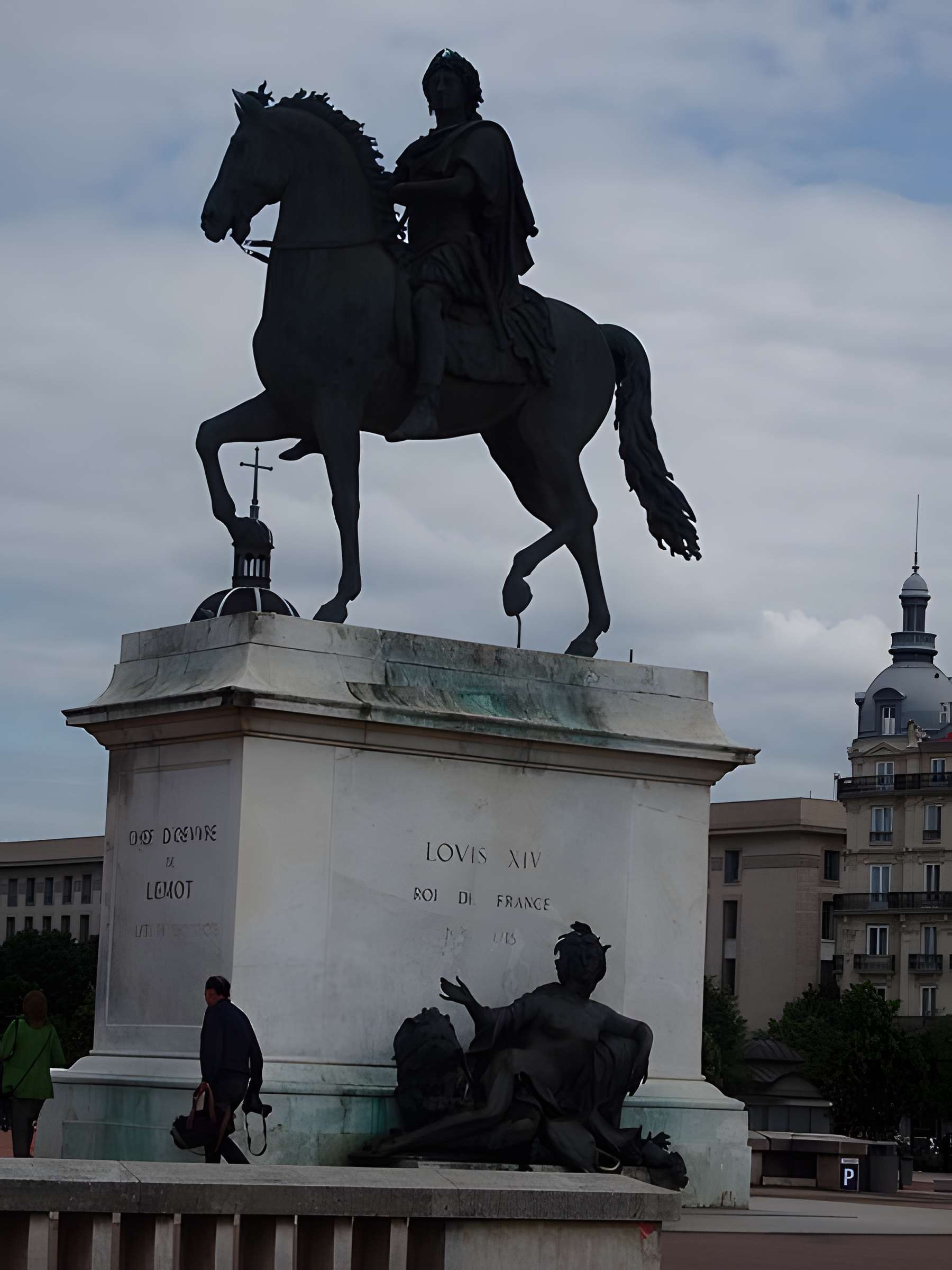 Statue de Louis XIV