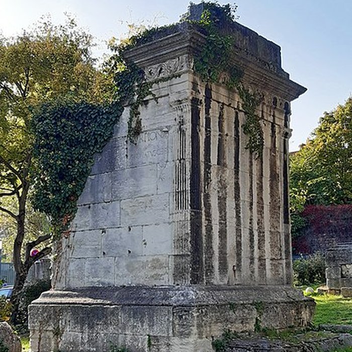 Photo de Tombeaux romains de Trion