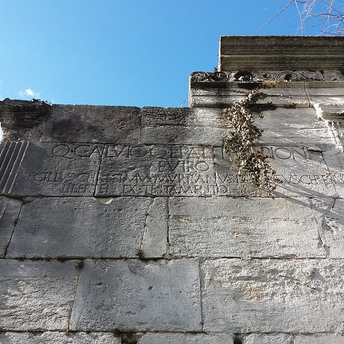 Photo de Tombeaux romains de Trion