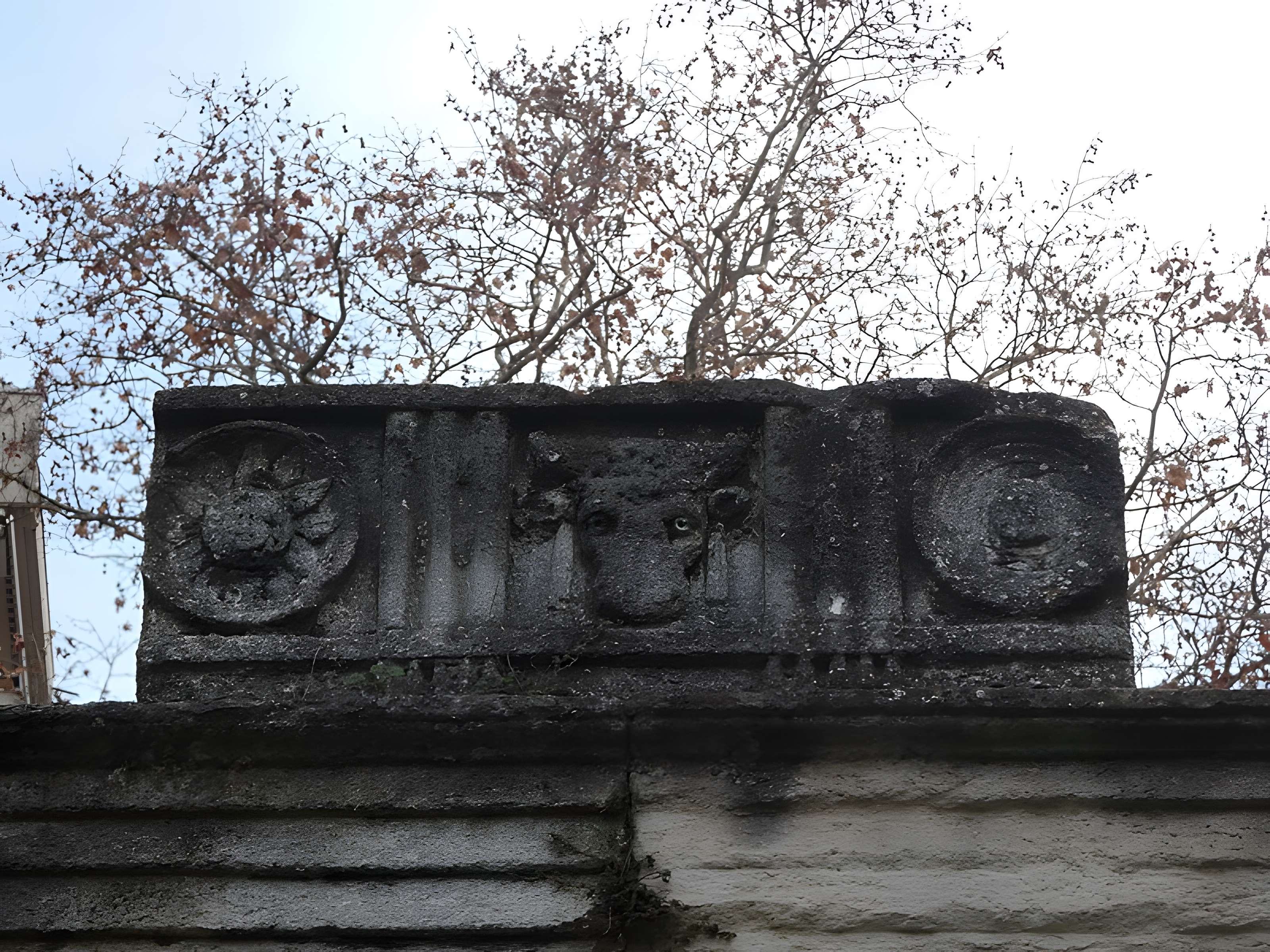 Tombeaux romains de Trion