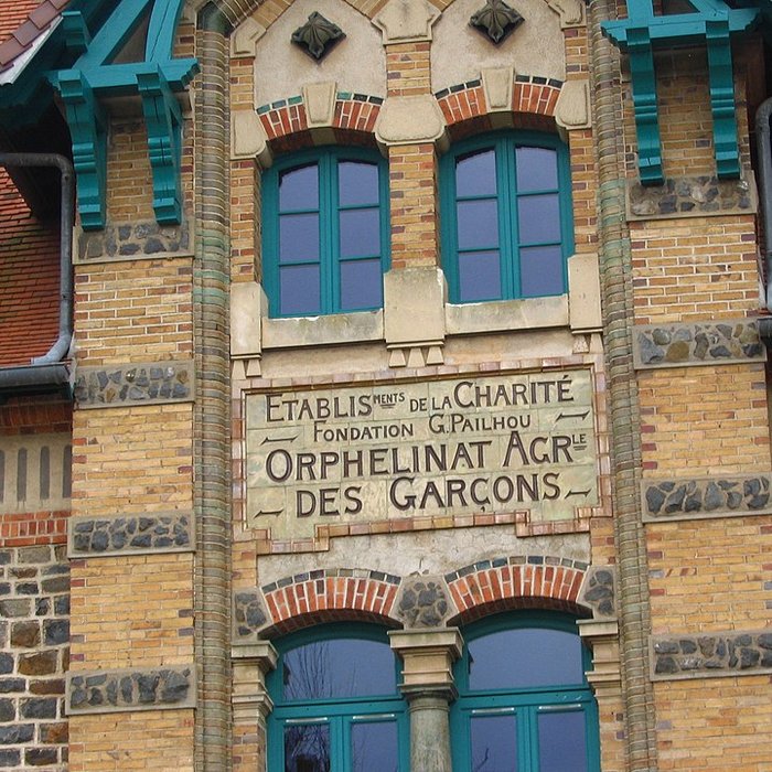 Photo de Hôpital de la Charité de Lavault-Sainte-Anne