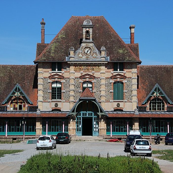 Photo de Hôpital de la Charité de Lavault-Sainte-Anne