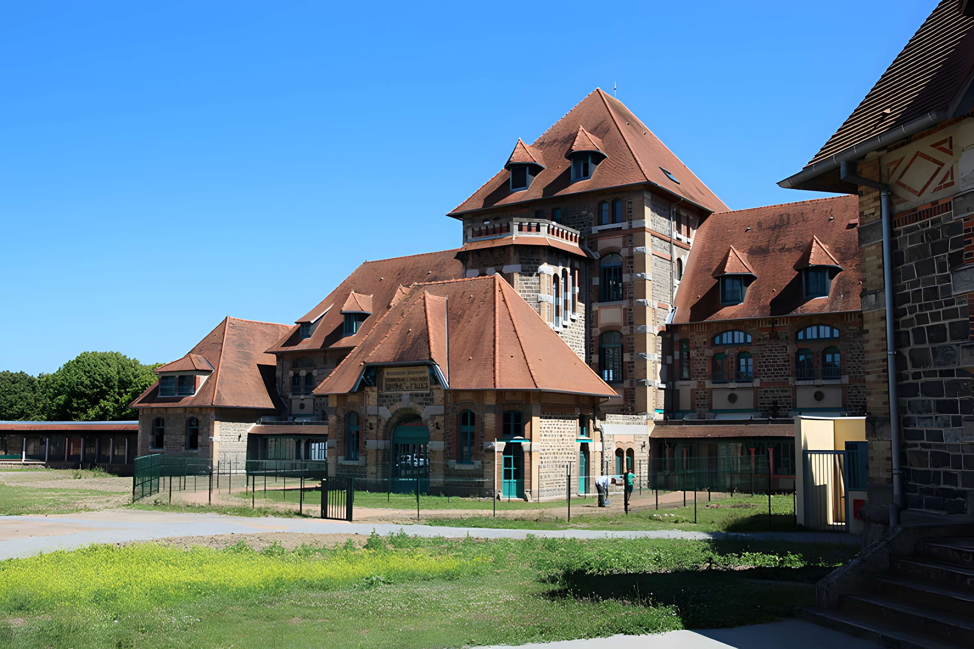 Hôpital de la Charité de Lavault-Sainte-Anne