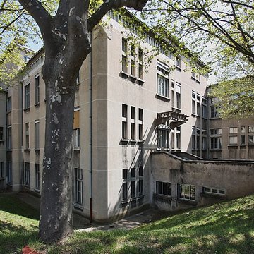 Hôpital Edouard Herriot ou hôpital de Grange-Blanche
