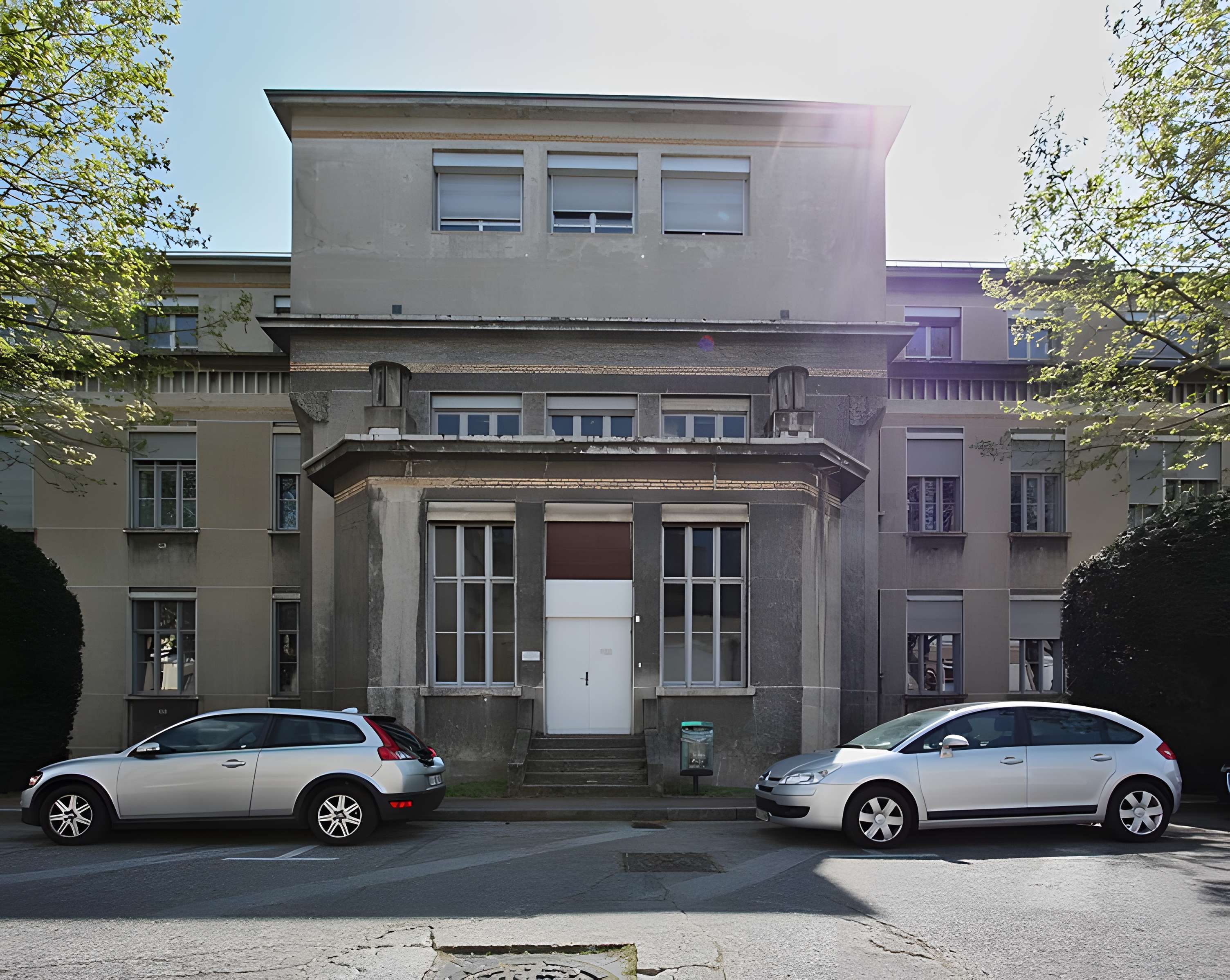 Hôpital Edouard Herriot ou hôpital de Grange-Blanche