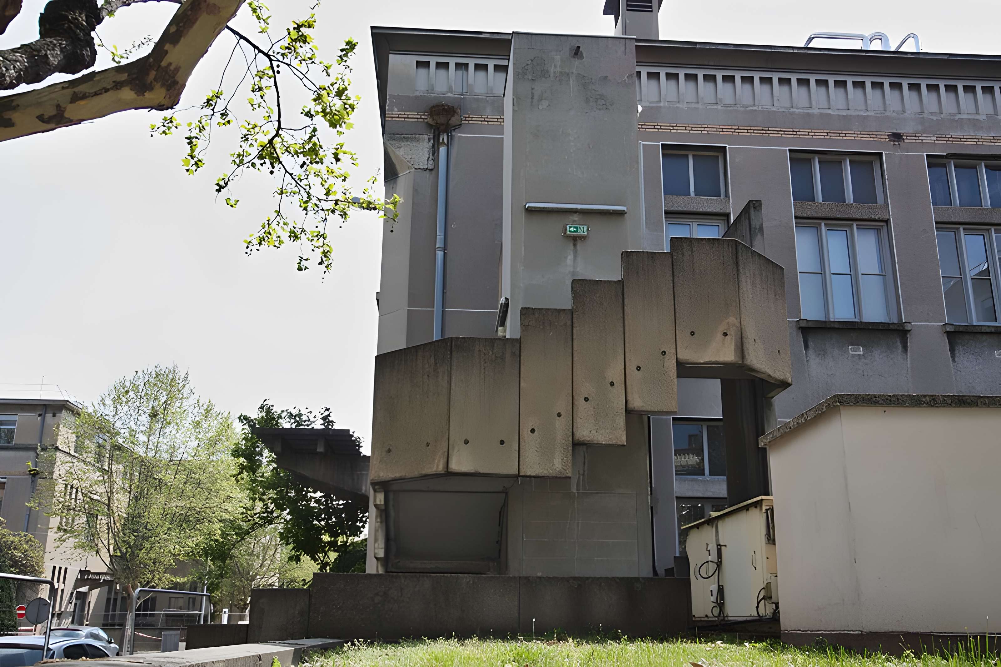 Hôpital Edouard Herriot ou hôpital de Grange-Blanche