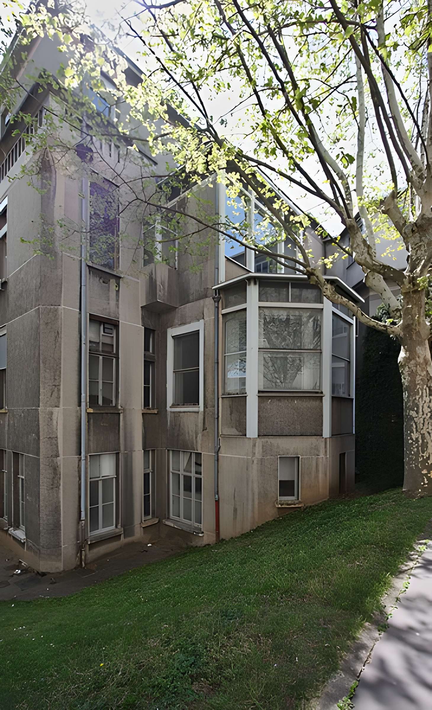 Hôpital Edouard Herriot ou hôpital de Grange-Blanche