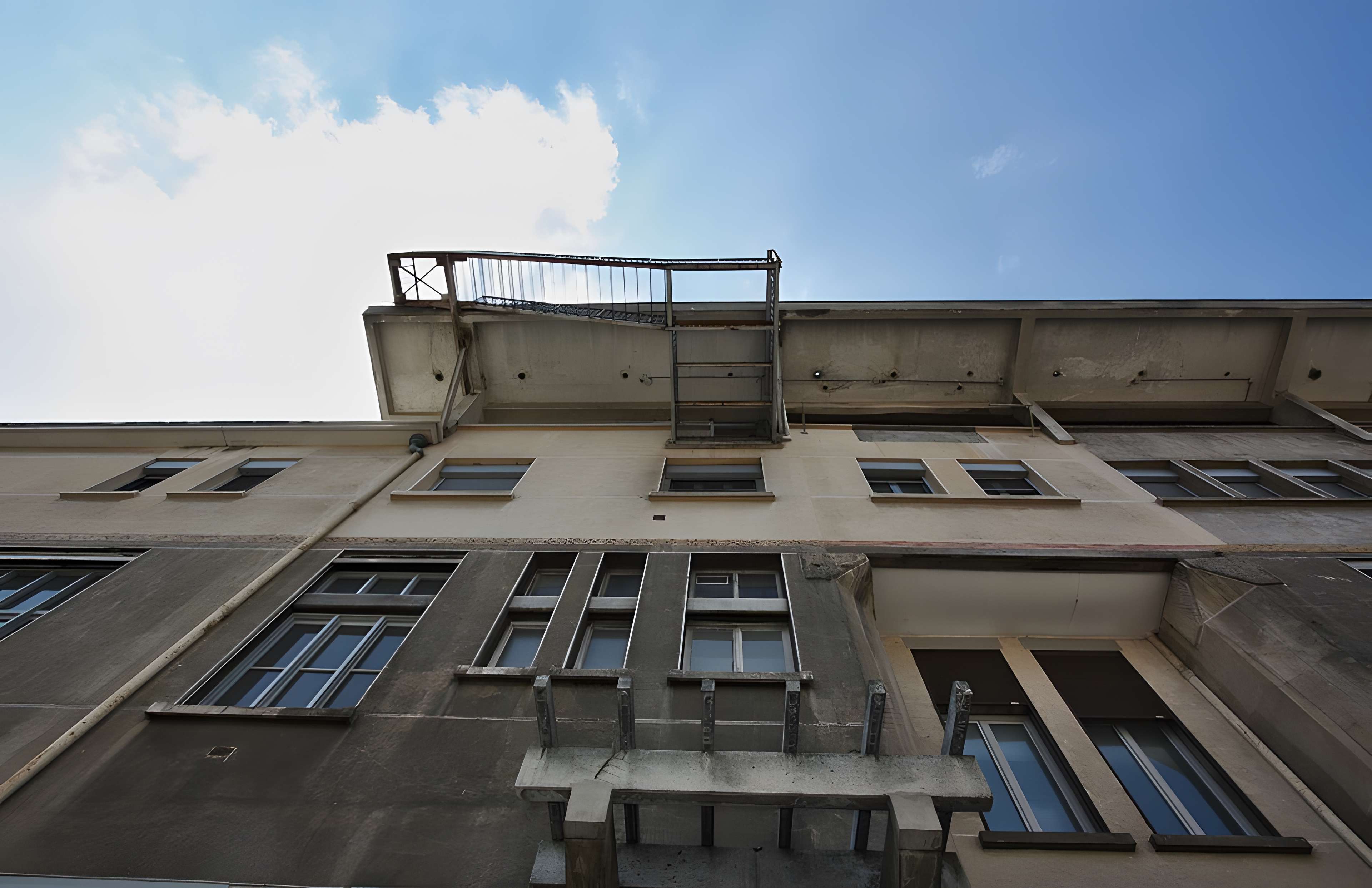 Hôpital Edouard Herriot ou hôpital de Grange-Blanche