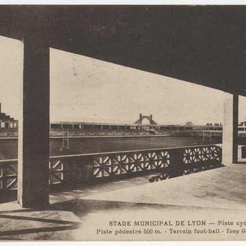 Stade municipal dit stade Gerland