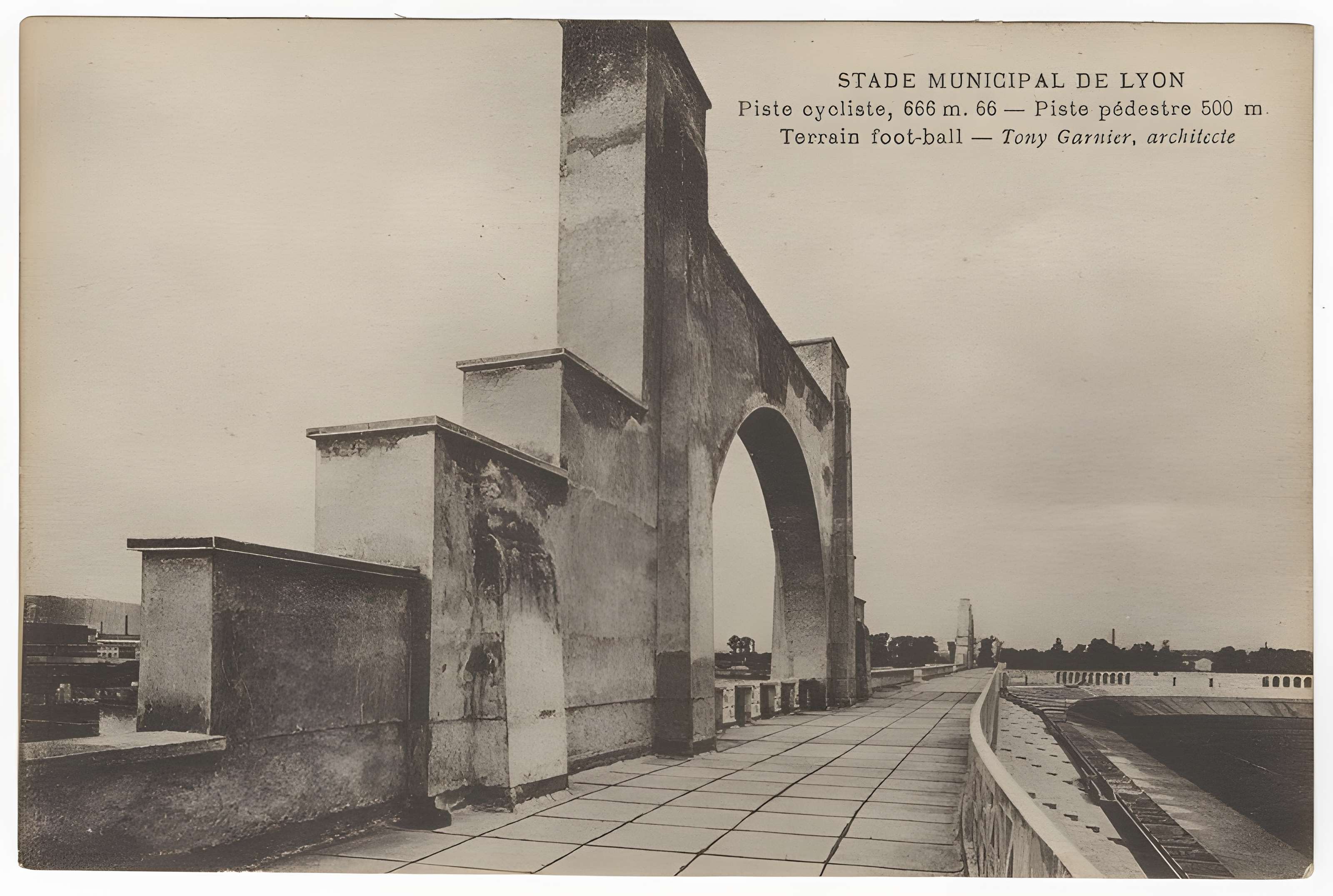 Stade municipal dit stade Gerland