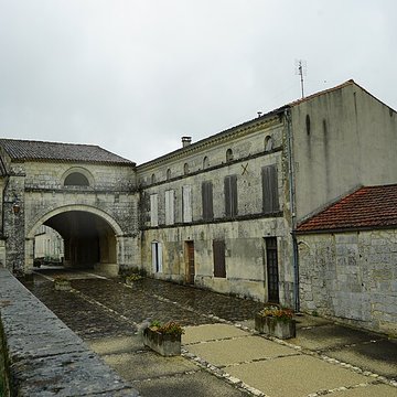 Hôpital des pèlerins de Pons