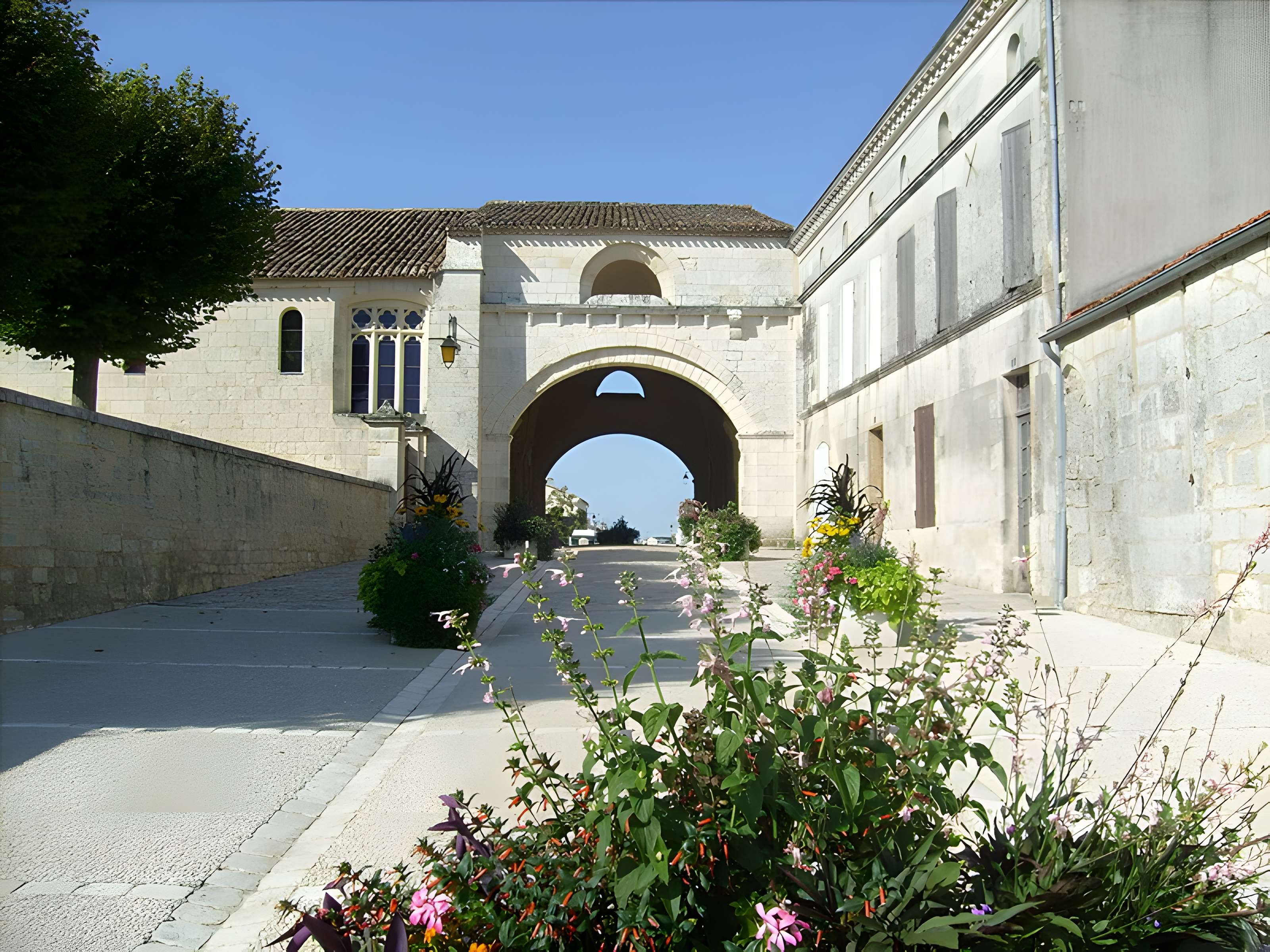 Hôpital des pèlerins de Pons
