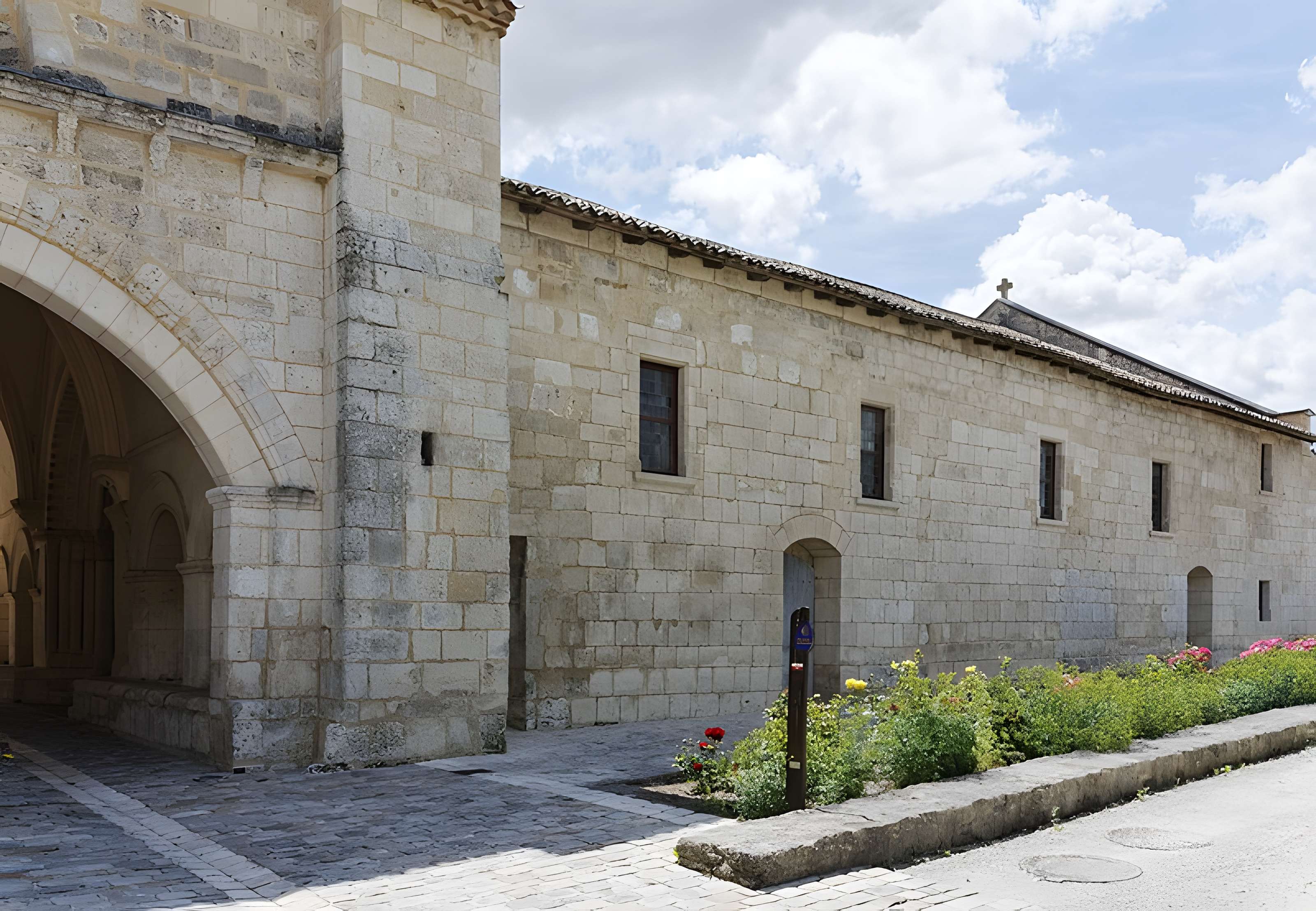 Hôpital des pèlerins de Pons