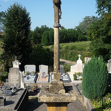Croix de cimetière