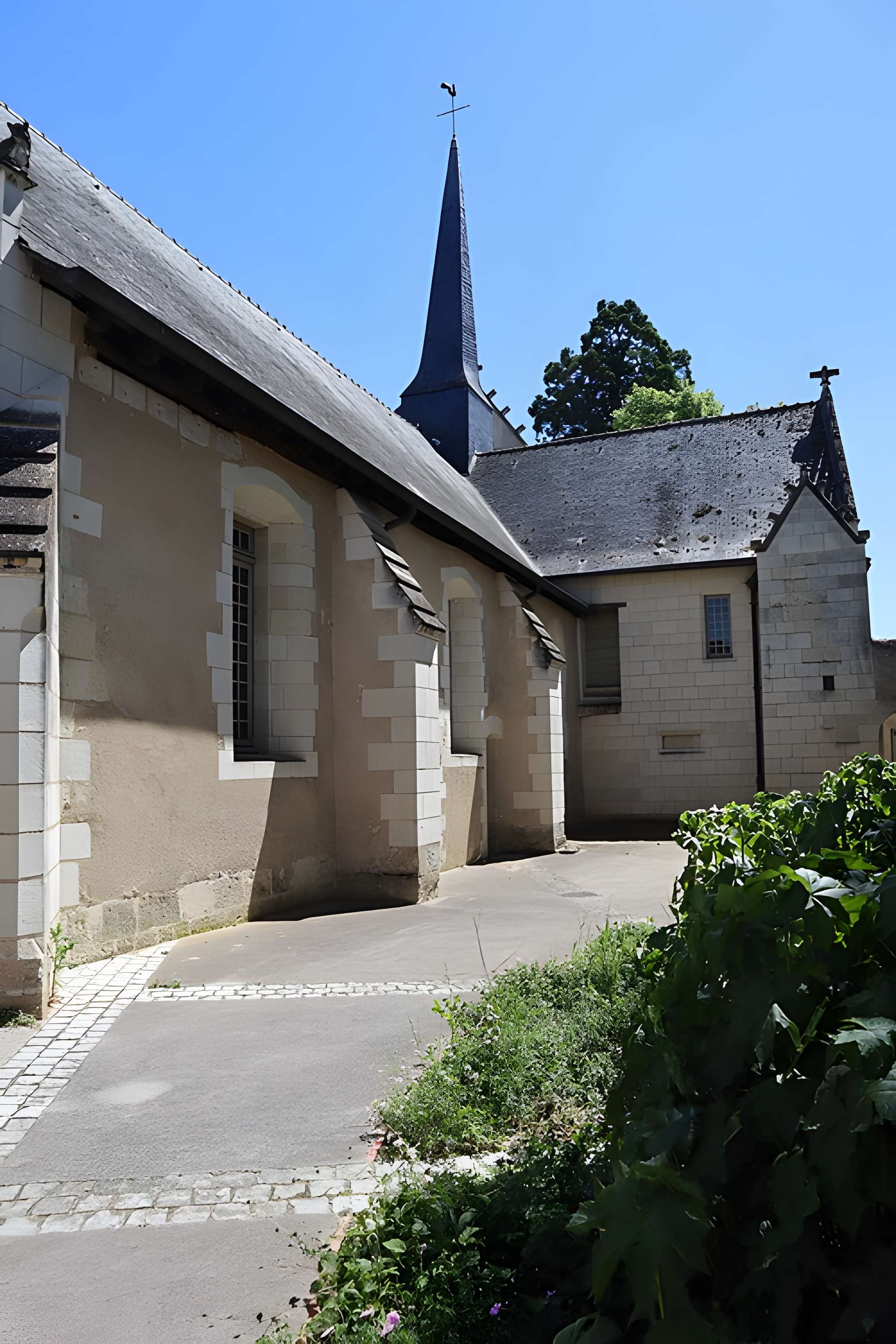 Hôpital Saint-Jean de Montreuil-Bellay
