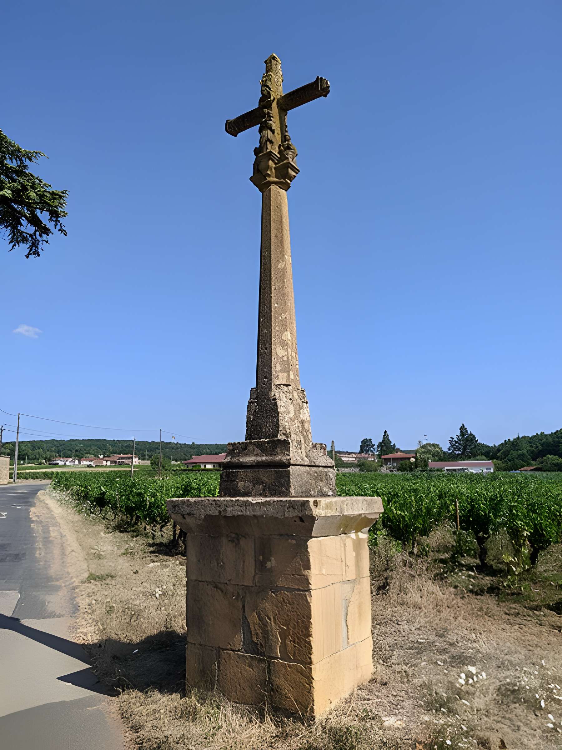 Croix de chemin dite du Mont