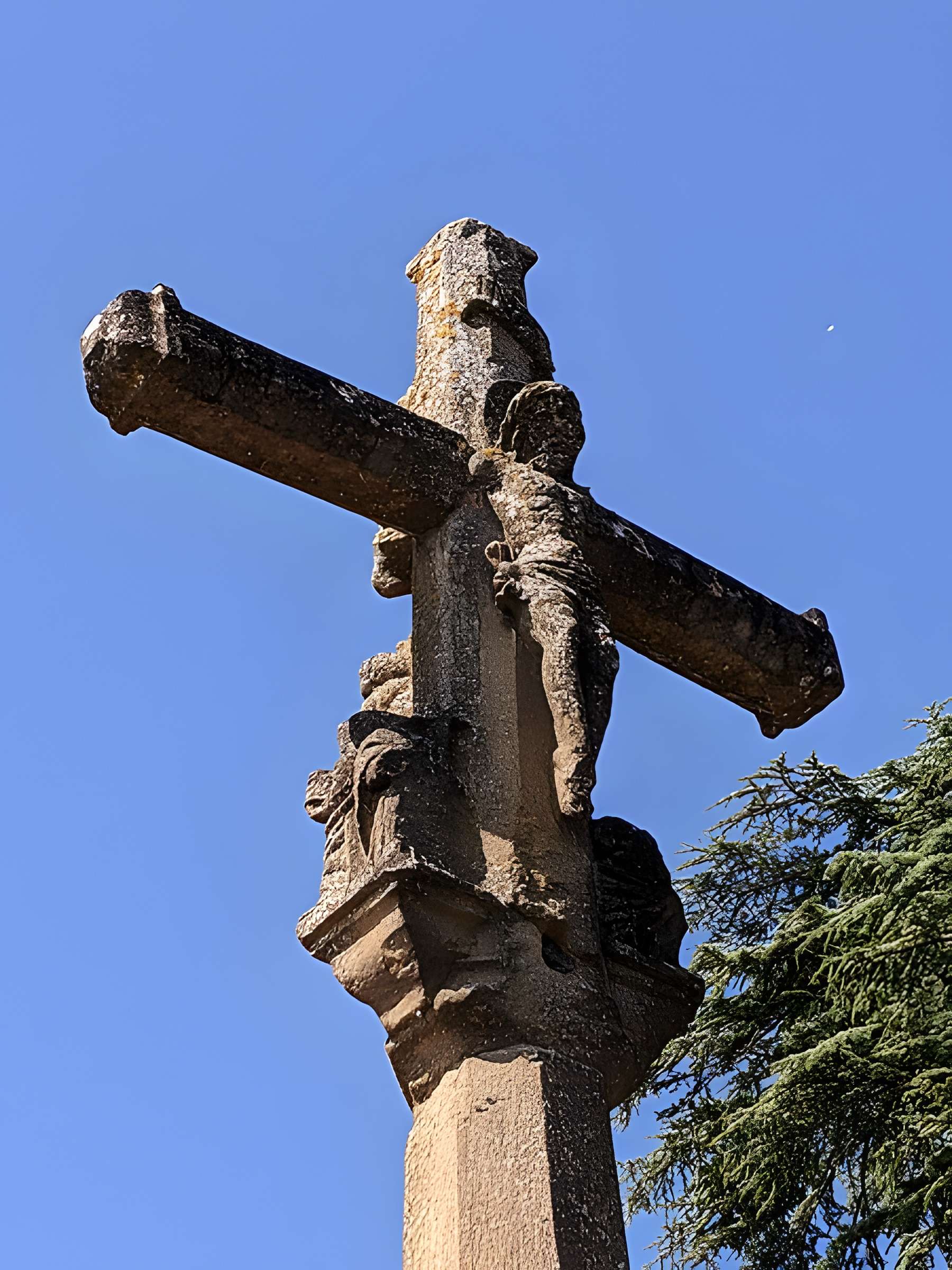 Croix de chemin dite du Mont