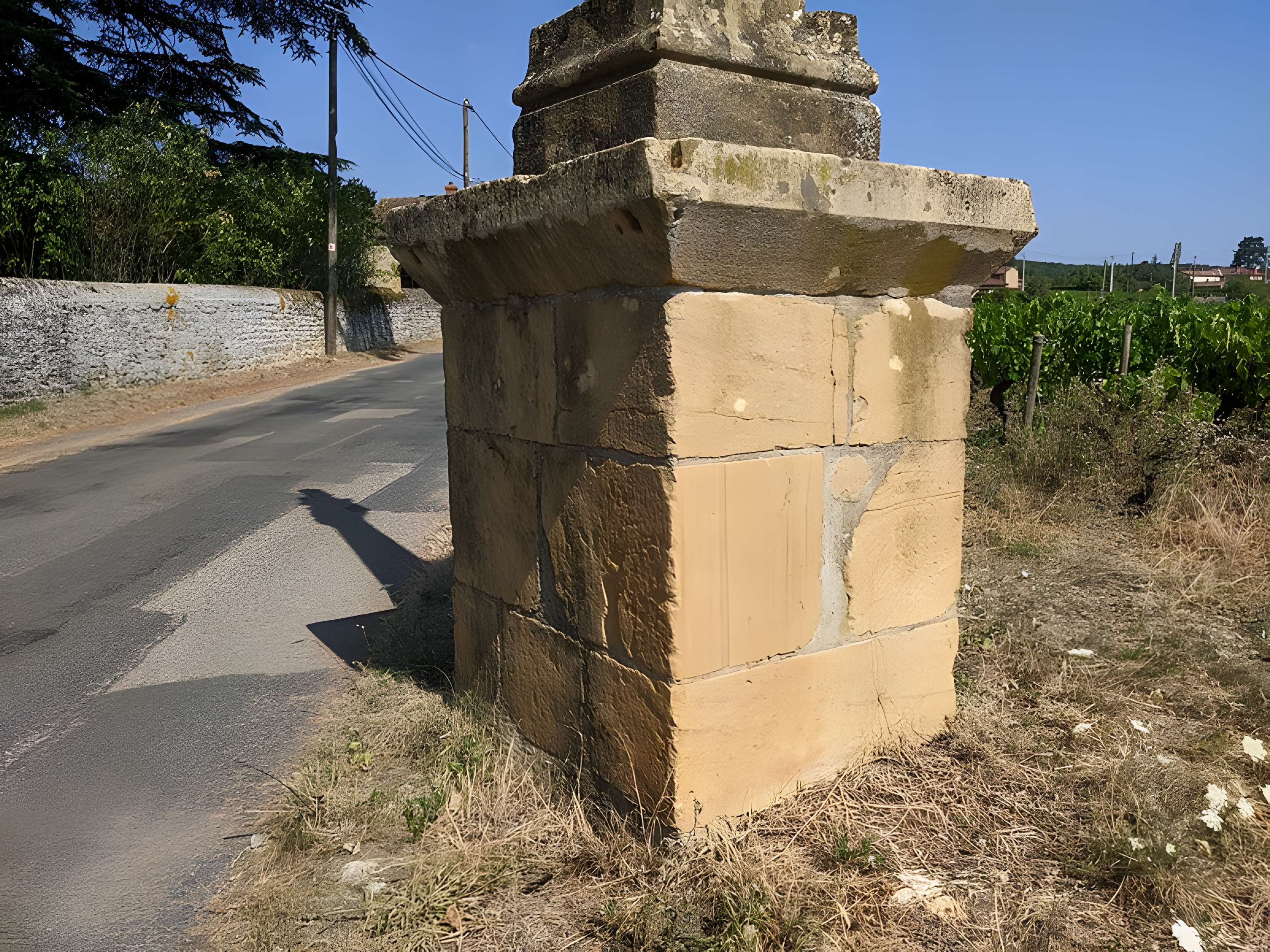 Croix de chemin dite du Mont