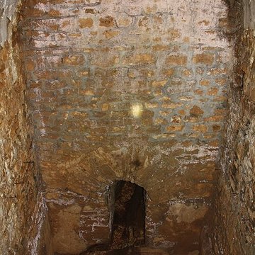 Réservoirs daqueduc du Vallon dArche vestiges