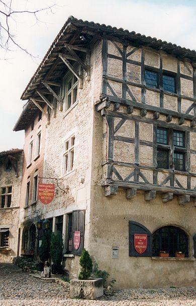 Photo de Hostellerie du Vieux Pérouges